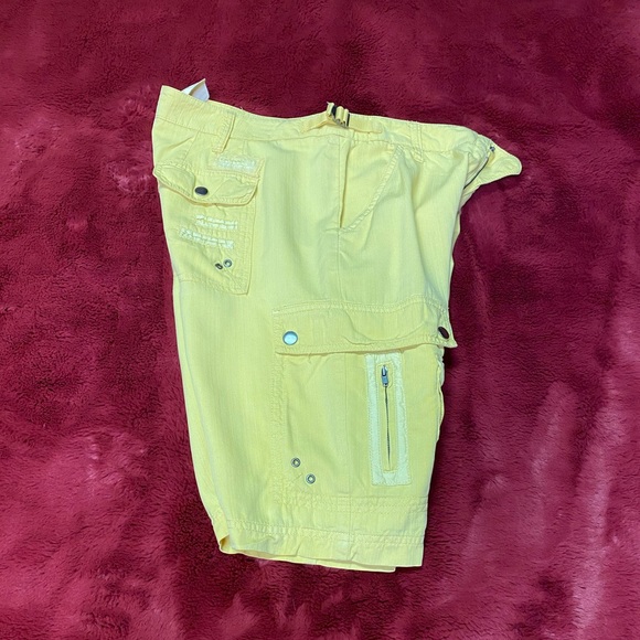 Silk DA-NANG Bermuda shorts - Picture 9 of 12